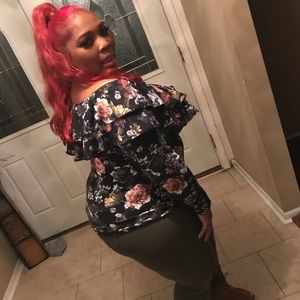 Meet your Posher, Nyketa